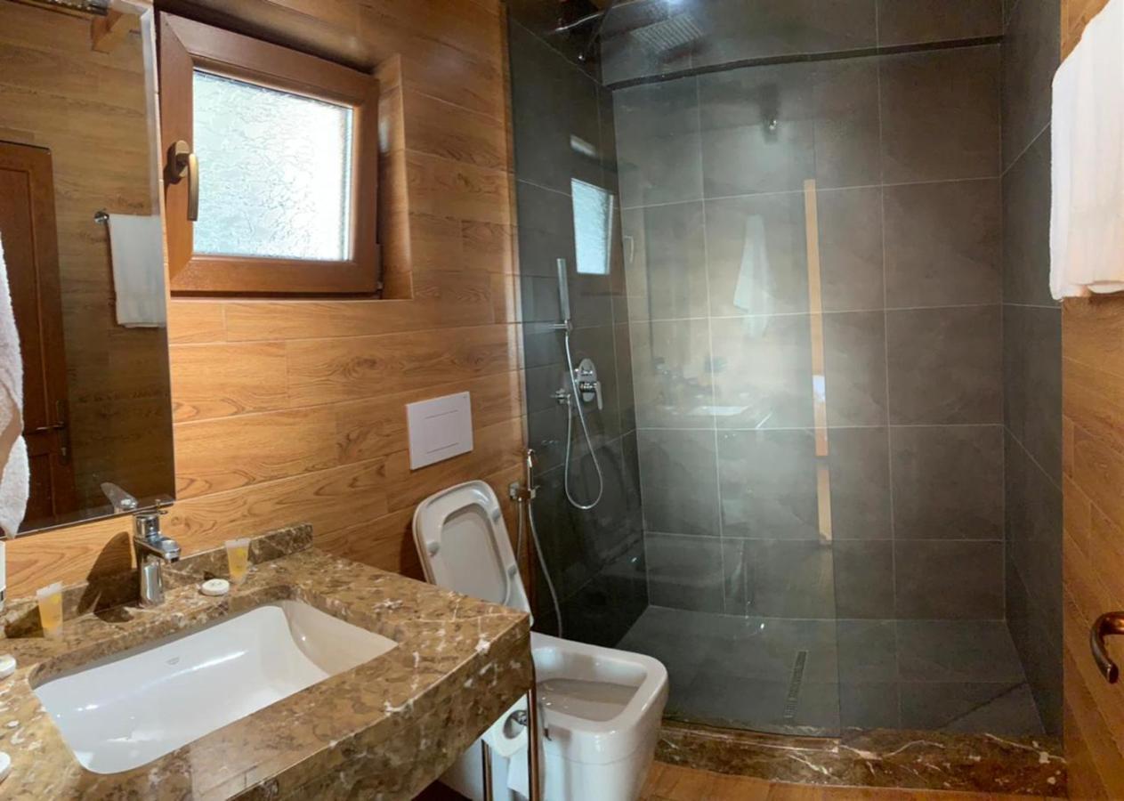 Hotel Wooden House Canaj Exterior foto