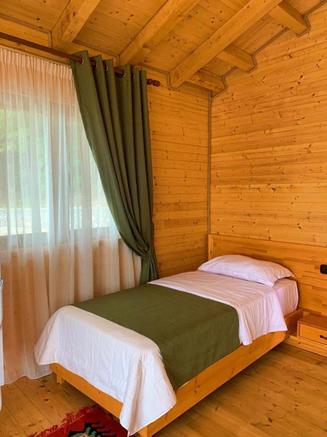 Hotel Wooden House Canaj Exterior foto
