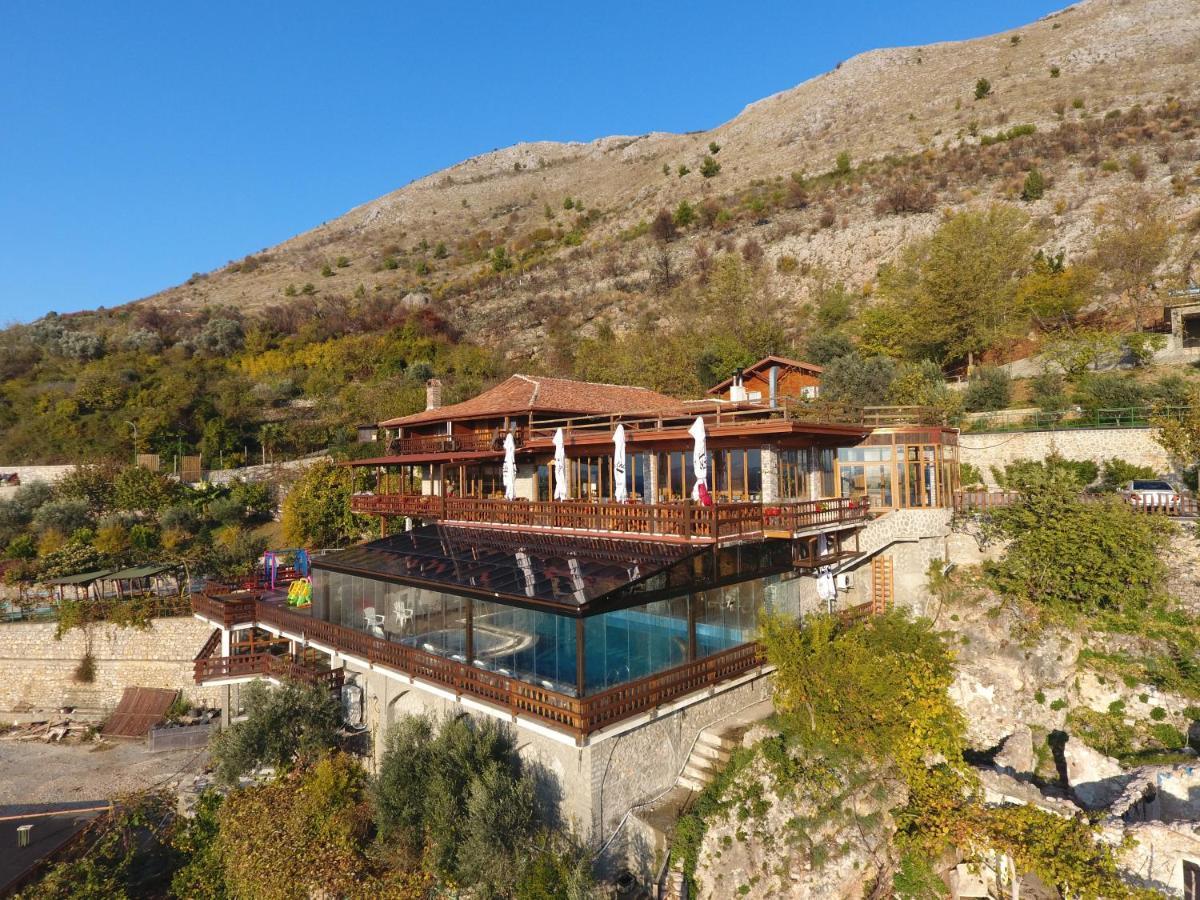 Hotel Wooden House Canaj Exterior foto
