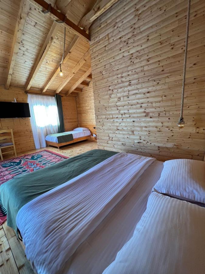 Hotel Wooden House Canaj Exterior foto