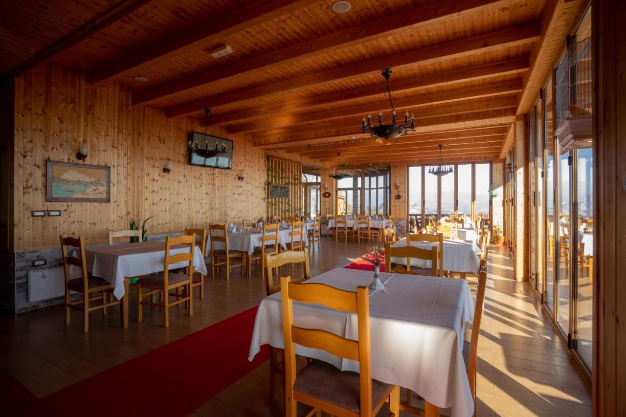 Hotel Wooden House Canaj Exterior foto
