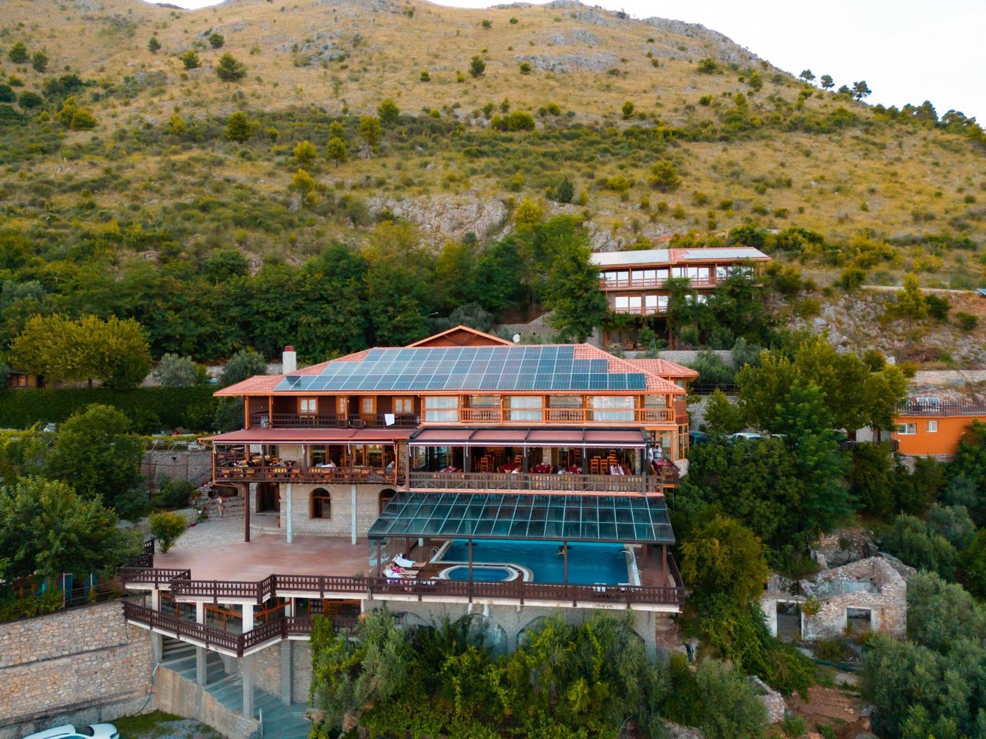 Hotel Wooden House Canaj Exterior foto